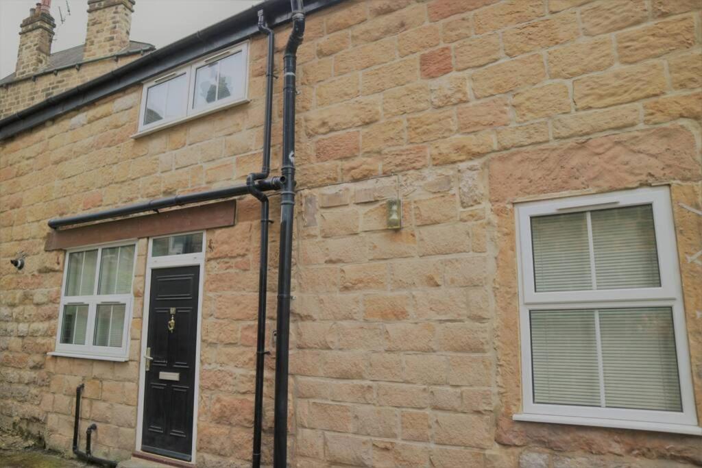 Mews Cottage Χαρογκέιτ Εξωτερικό φωτογραφία